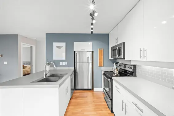 202 125 West 18th Street, North Vancouver For Sale - image 10