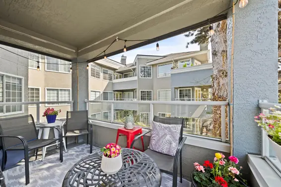 202 125 West 18th Street, North Vancouver For Sale - image 17