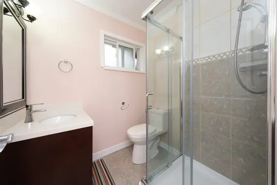 1805 Rosebery Avenue, West Vancouver For Sale - image 16