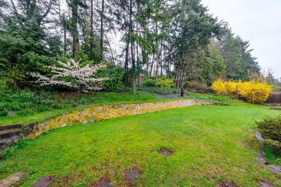 1805 Rosebery Avenue, West Vancouver For Sale - image 31