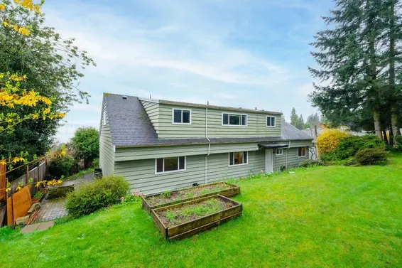 1805 Rosebery Avenue, West Vancouver For Sale - image 33