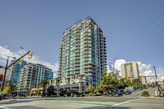 304 188 East Esplanade, North Vancouver