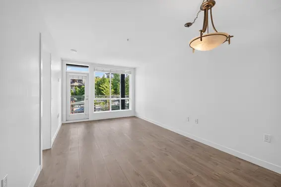 210 108 East 8th Street, North Vancouver For Sale - image 7