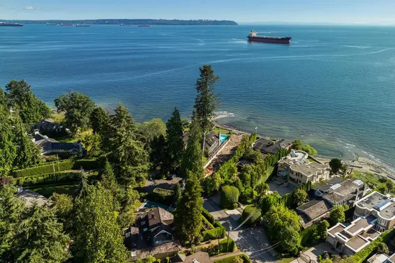 4358 Ross Crescent, West Vancouver For Sale - image 11