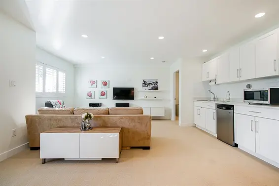 205 East 18Th Street, North Vancouver For Sale - image 24