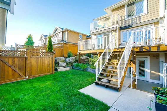 205 East 18Th Street, North Vancouver For Sale - image 32