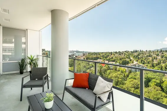 2801 1500 Fern Street, North Vancouver For Sale - image 3