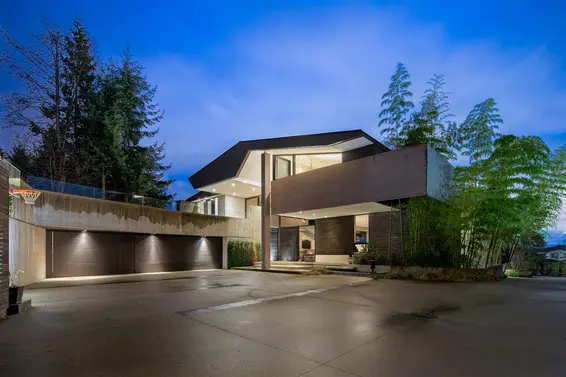 1071 Groveland Road, West Vancouver For Sale - image 2