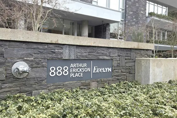 400 888 Arthur Erickson Place, West Vancouver For Sale - image 3
