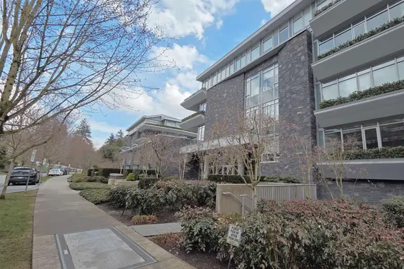 400 888 Arthur Erickson Place, West Vancouver For Sale - image 39