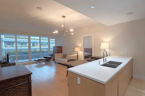 400 888 Arthur Erickson Place, West Vancouver For Sale - image 4