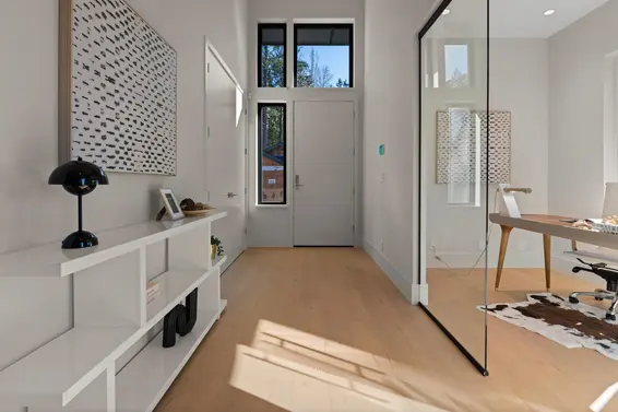 5657 Westport Road, West Vancouver For Sale - image 35