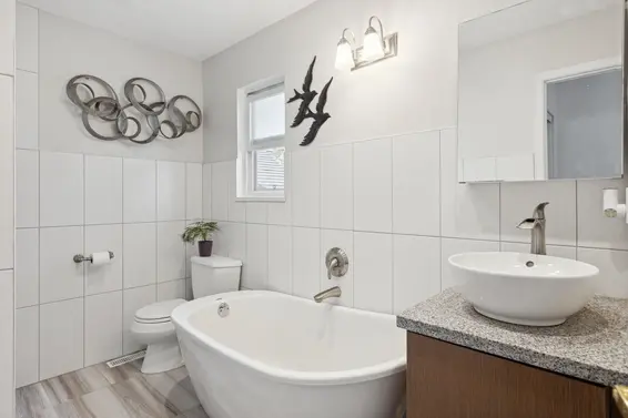 1501 Ostler Court, North Vancouver For Sale - image 26