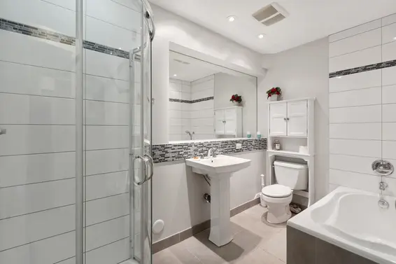 1501 Ostler Court, North Vancouver For Sale - image 38