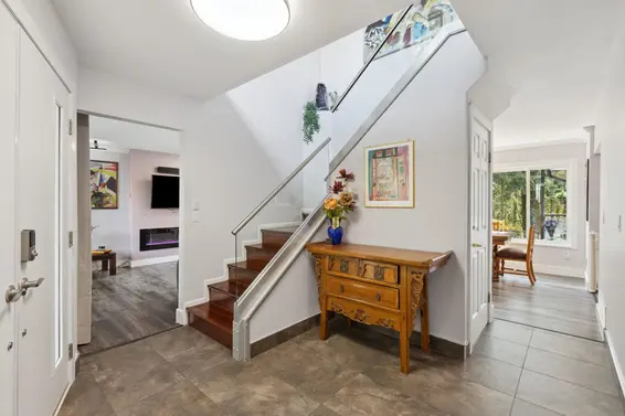 1501 Ostler Court, North Vancouver For Sale - image 6