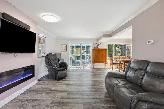 1501 Ostler Court, North Vancouver For Sale - image 9