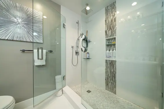 2302 125 East 14th Street, North Vancouver For Sale - image 19
