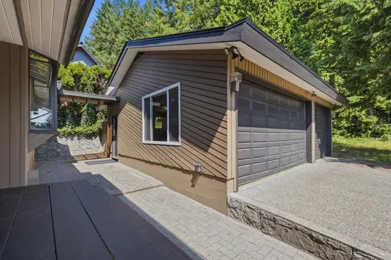 2008 Blairview Avenue, North Vancouver For Sale - image 33