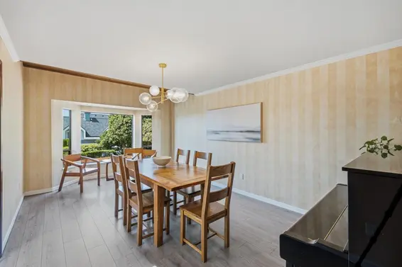 2008 Blairview Avenue, North Vancouver For Sale - image 6