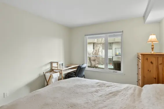 202 1535 Chesterfield Avenue, North Vancouver For Sale - image 14