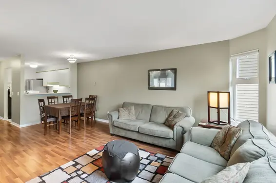 202 1535 Chesterfield Avenue, North Vancouver For Sale - image 7