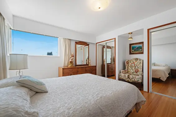 1775 Queens Avenue, West Vancouver For Sale - image 21