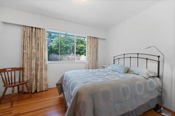 1775 Queens Avenue, West Vancouver For Sale - image 22
