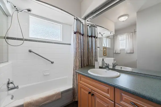 1775 Queens Avenue, West Vancouver For Sale - image 26