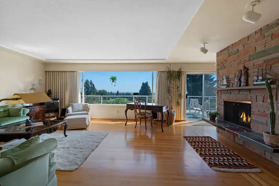 1775 Queens Avenue, West Vancouver For Sale - image 3