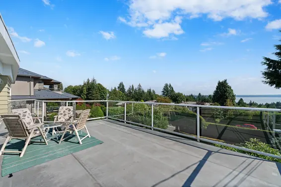 1775 Queens Avenue, West Vancouver For Sale - image 8