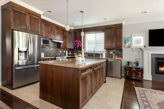 362 East 21st Street, North Vancouver For Sale - image 3