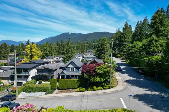 362 East 21st Street, North Vancouver For Sale - image 34
