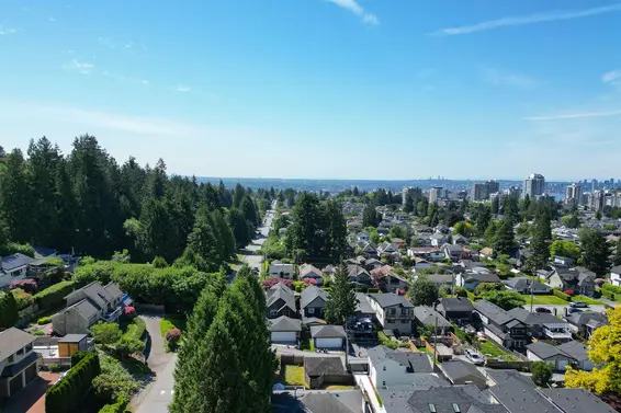 362 East 21st Street, North Vancouver For Sale - image 36