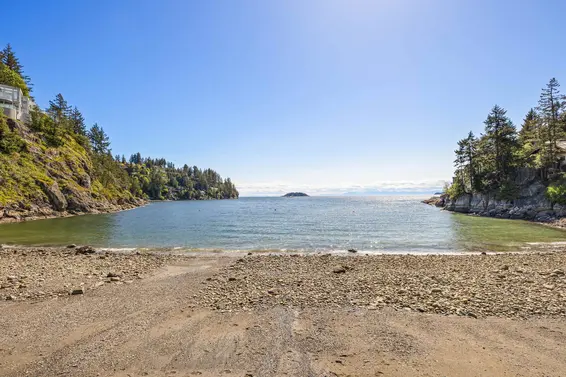 6912 Marine Drive, West Vancouver For Sale - image 9