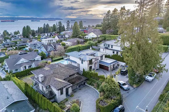 2538 Ottawa Street, West Vancouver For Sale - image 2
