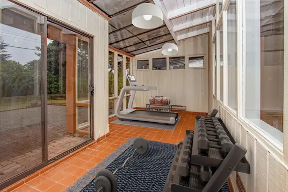 4067 Sunnycrest Drive, North Vancouver For Sale - image 12