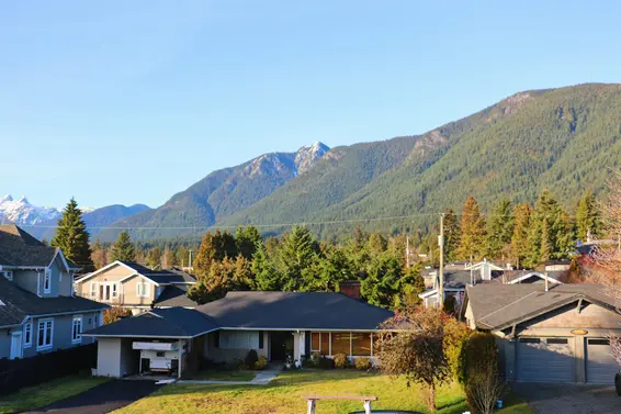 4067 Sunnycrest Drive, North Vancouver For Sale - image 21