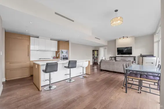 102 908 Keith Road, West Vancouver For Sale - image 11