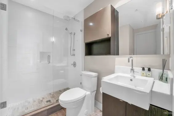 102 908 Keith Road, West Vancouver For Sale - image 26