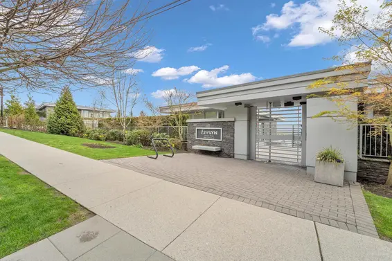 102 908 Keith Road, West Vancouver For Sale - image 32