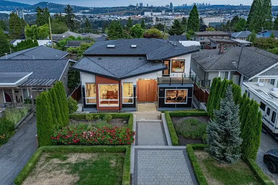 851 Whitchurch Street, North Vancouver