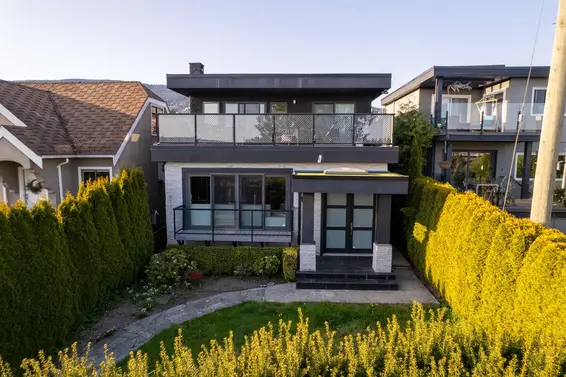 1235 Keith Road, West Vancouver For Sale - image 22
