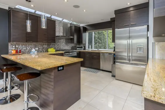 1235 Keith Road, West Vancouver For Sale - image 3
