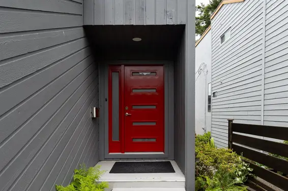 1915 Chesterfield Avenue, North Vancouver For Sale - image 7