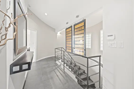 463 Ventura Crescent, North Vancouver For Sale - image 7