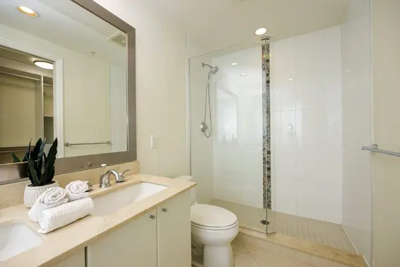 1204 162 Victory Ship Way, North Vancouver For Sale - image 16