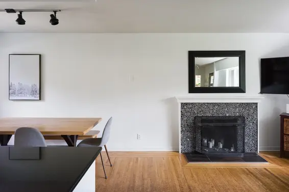 1240 Shavington Street, North Vancouver For Sale - image 4