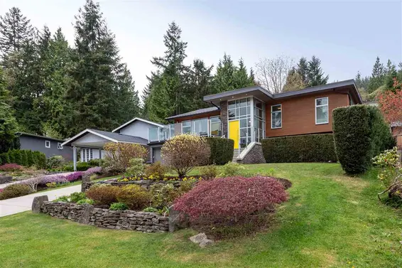 3797 Regent Avenue, North Vancouver For Sale - image 3