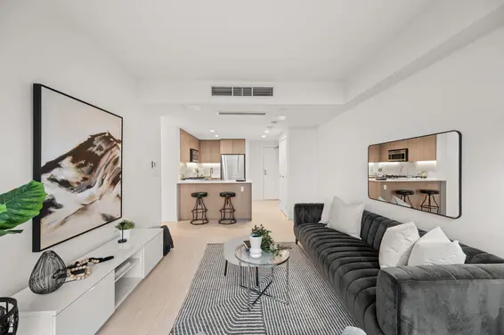 404 1471 Hunter Street, North Vancouver