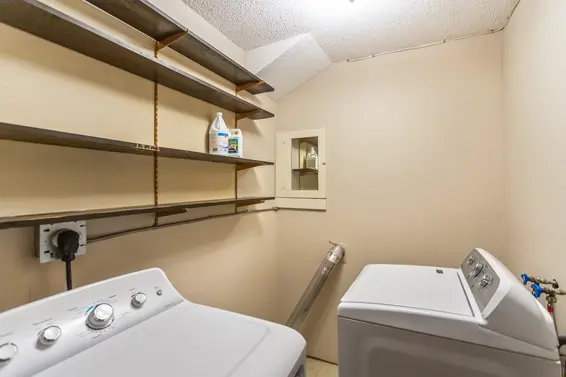 4390 Hoskins Road, North Vancouver For Sale - image 32